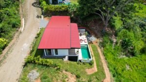House for sale in Ojochal Costa Rica