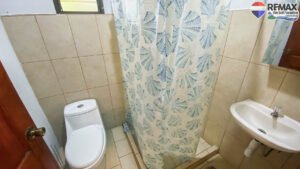 4 bed House for sale in Ojochal Costa Rica 1 (77)