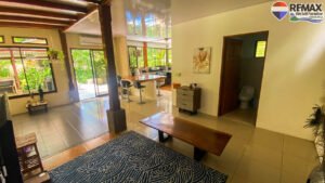4 bed House for sale in Ojochal Costa Rica 1 (78)