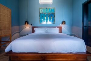 Casa Moon Diablo Iconic Ocean View Luxury Estate with Infinity Pool, Rooftop Patio, Gym & Sauna in Manuel Antonio 190577 (9)