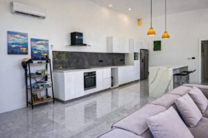 3 Bedroom Home with Private Jungle & Large Lot in Bahía Ballena, Uvita – 192334 (1)