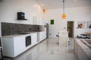 3 Bedroom Home with Private Jungle & Large Lot in Bahía Ballena, Uvita – 192334 (25)