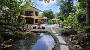 5530 – 3 Bedroom Home with Private Waterfall_01