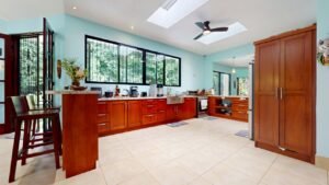 5530 – 3 Bedroom Home with Private Waterfall_12
