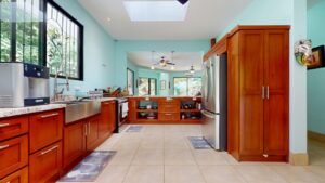 5530 – 3 Bedroom Home with Private Waterfall_13
