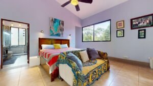 5530 – 3 Bedroom Home with Private Waterfall_18