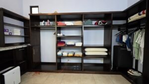 5530 – 3 Bedroom Home with Private Waterfall_20