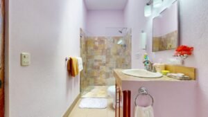 5530 – 3 Bedroom Home with Private Waterfall_25