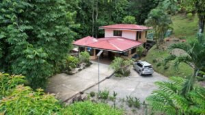 5530 – 3 Bedroom Home with Private Waterfall_45