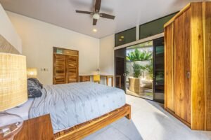 Elegant Tropical Home 5 Minutes from Marino National Park – 19355601(42)