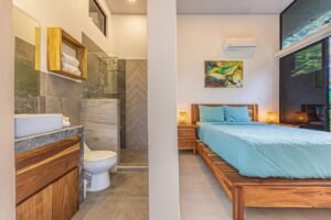 Elegant Tropical Home 5 Minutes from Marino National Park – 19355601(45)