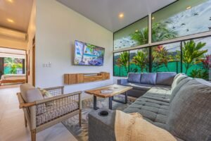 Elegant Tropical Home 5 Minutes from Marino National Park – 19355601(65)