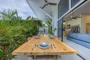 Elegant Tropical Home 5 Minutes from Marino National Park – 19355601(73)