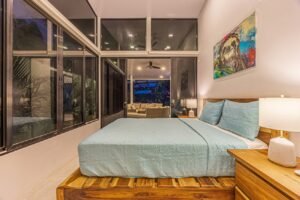 Elegant Tropical Home 5 Minutes from Marino National Park – 19355601(93)