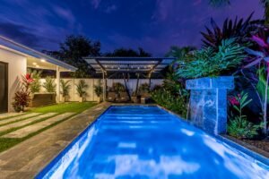 Elegant Tropical Home 5 Minutes from Marino National Park – 19355601(99)