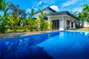 Modern 3 Bedroom Home Near Uvita Beach Walk to Marino Ballena National Park – 193396 (10)