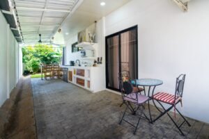Modern 3 Bedroom Home Near Uvita Beach Walk to Marino Ballena National Park – 193396 (11)