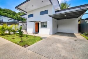 Modern Beach House in Uvita Costa Rica Pool & Walk to Marino Ballena – 192213 (13)