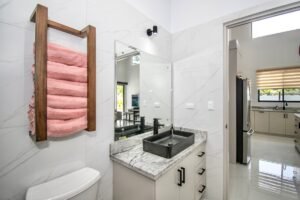 Modern Beach House in Uvita Costa Rica Pool & Walk to Marino Ballena – 192213 (32)