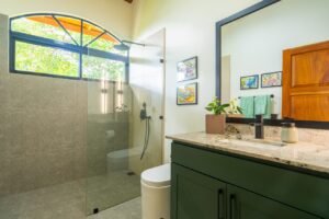 Villa Allamanda – Private Mountain Oasis with Ocean & Jungle Views in Tres Ríos (18)