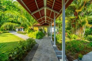 Villa Allamanda – Private Mountain Oasis with Ocean & Jungle Views in Tres Ríos (19)