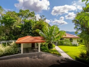Villa Allamanda – Private Mountain Oasis with Ocean & Jungle Views in Tres Ríos (24)