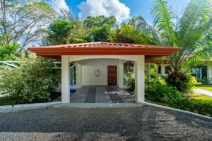 Villa Allamanda – Private Mountain Oasis with Ocean & Jungle Views in Tres Ríos (3)