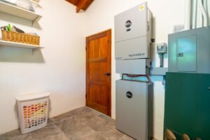 Villa Allamanda – Private Mountain Oasis with Ocean & Jungle Views in Tres Ríos (5)