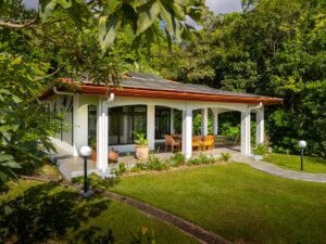 Villa Allamanda – Private Mountain Oasis with Ocean & Jungle Views in Tres Ríos (67)