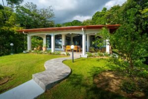 Villa Allamanda – Private Mountain Oasis with Ocean & Jungle Views in Tres Ríos (70)