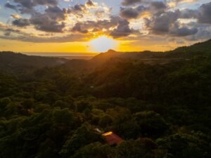Villa Allamanda – Private Mountain Oasis with Ocean & Jungle Views in Tres Ríos (8)