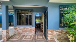 2 Bedroom Home for Sale in Uvita with Pool Walk to Beach & Town (12)