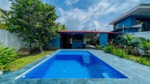 2 Bedroom Home for Sale in Uvita with Pool Walk to Beach & Town (6)