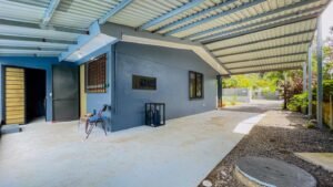 2 Bedroom Home for Sale in Uvita with Pool Walk to Beach & Town (7)