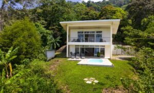 3 Bedroom Ocean View Home for Sale in Dominicalito (22)