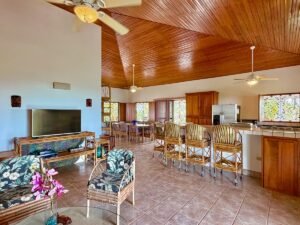 3 Bedroom Ocean View Home on 3.64 Acres Near Dominical Beach (18)