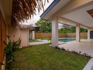 3 Bedroom Tropical Home in Uvita Walk to Beach & Park _ 197719 (13)
