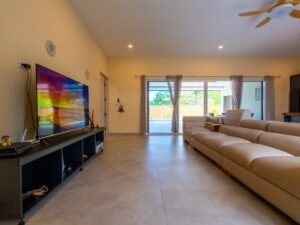 3 Bedroom Tropical Home in Uvita Walk to Beach & Park _ 197719 (21)