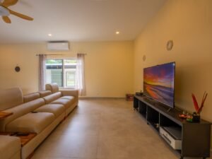 3 Bedroom Tropical Home in Uvita Walk to Beach & Park _ 197719 (50)