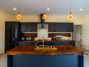 3 Bedroom Tropical Home in Uvita Walk to Beach & Park _ 197719 (52)