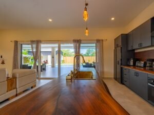 3 Bedroom Tropical Home in Uvita Walk to Beach & Park _ 197719 (54)