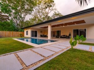 3 Bedroom Tropical Home in Uvita Walk to Beach & Park _ 197719 (66)