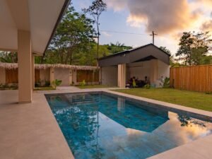 3 Bedroom Tropical Home in Uvita Walk to Beach & Park _ 197719 (8)
