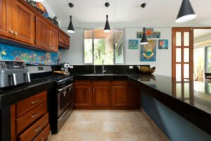 3_living and kitchen_5