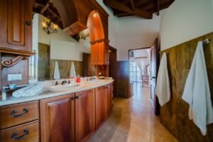 Luxury Boutique Hotel with Ocean Views in Dominical Costa Rica – 197155 (49)