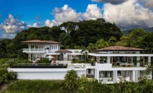 Luxury Ocean View Home in Las Olas, Dominicalito, Costa Rica (20)