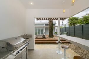Modern 3 Bedroom Home Near Marino Ballena National Park, Uvita – 196 – 196870 (19)
