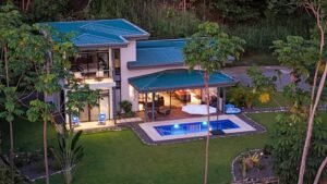 House for sale in Ojochal Costa Rica