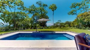 House for sale in Ojochal Costa Rica