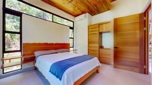 House for sale in Ojochal Costa Rica